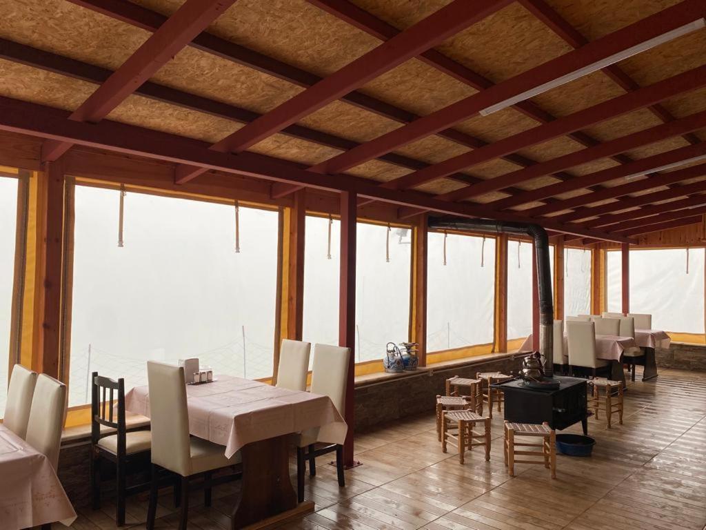 Avusor Mola Cafe Ve Pansiyon Çamlıhemşin Buitenkant foto
